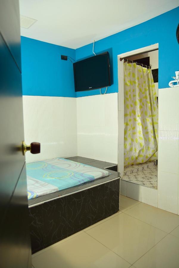 קאלי Apartahotel Juane'S מראה חיצוני תמונה